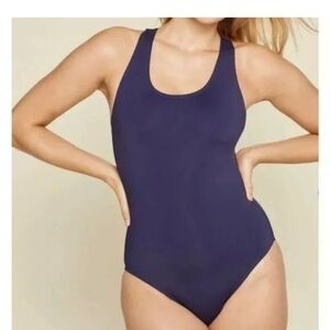 Andìe The Talum navy blue criss cross 1 piece swimsuit size LT NWOT